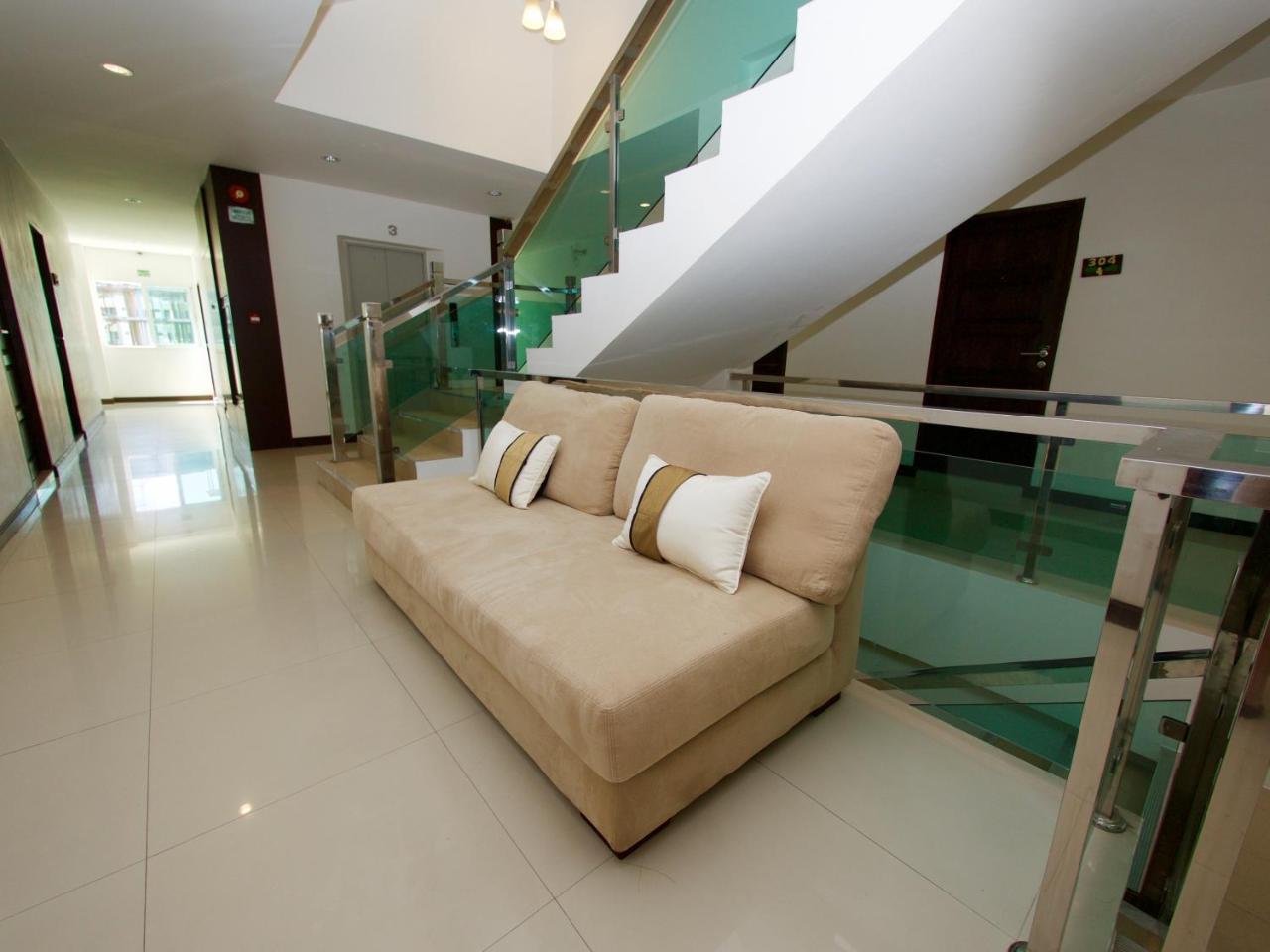 Q Victory Patong Hotel Exterior photo